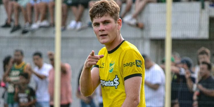 Colón suma a un juvenil proveniente de Defensa y Justicia