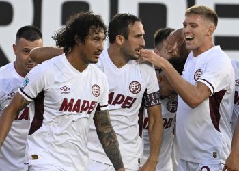 Lanús derrotó a San Lorenzo en el Gasómetro y llega encumbrado al duelo ante Unión