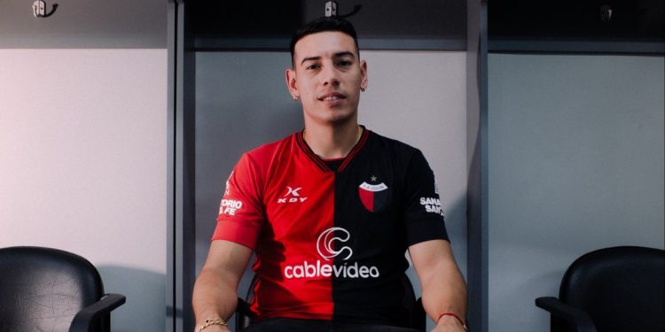 Colón presentó oficialmente a uno de sus delanteros para el 2026