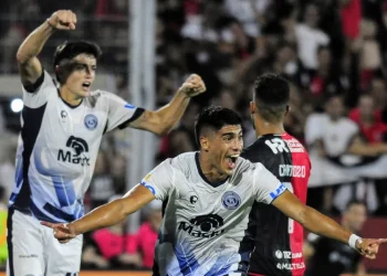 Quedó acordada la llegada de Peinipil a Colón