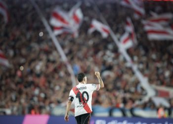 De la mano de Juanfer, River le ganó a Gimnasia