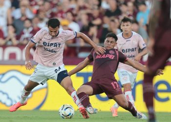 ST: Unión con 10 pierde con Lanús 2 a 1; descontó Tarragol