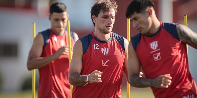 El listado de jugadores de Unión que ya está en Buenos Aires esperando por Lanús