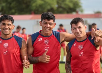 Los pibes, los borrados y el que pasó de prescindible a viajar: detalles de la comitiva de Unión