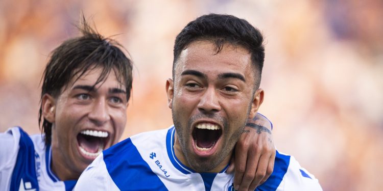 Vélez venció a Talleres en un partidazo y enfiló su segunda victoria al hilo