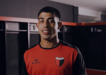 Colón hizo oficial el arribo de su refuerzo número 16