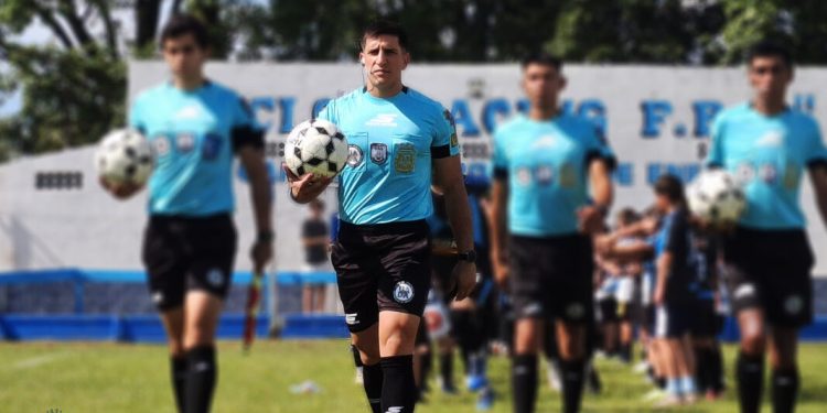 El santafesino Manduca debuta como árbitro en la PN