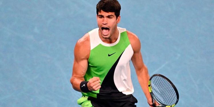 Alcaraz festejó ante Djokovic y gritó campeón en el Abierto de Australia