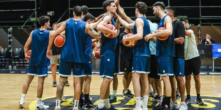 Argentina enfrenta a Uruguay rumbo a la Copa del Mundo