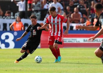 Barracas y Riestra se enfrentan con la necesidad de sumar