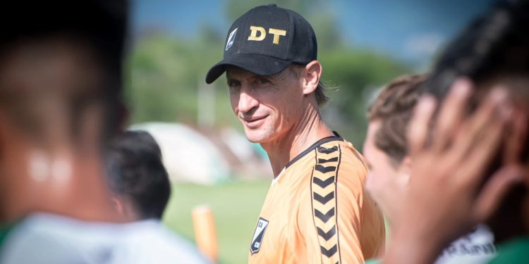 Bastía: «Jugamos contra el gran candidato del Nacional B»