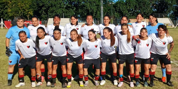 Colón y Coliseo debutaron con victorias en la Copa Federación Femenina
