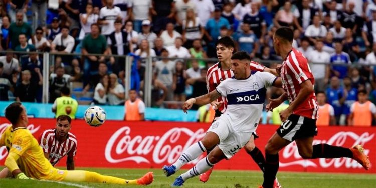 Gimnasia y Estudiantes empataron en el Bosque