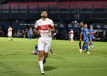 Morón eliminó a Godoy Cruz y avanzó de ronda