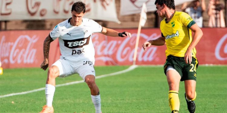 Platense y Defensa y Justicia no pasaron del cero