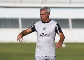 «Ante Unión intentaremos tomar la iniciativa, en casa debes asumir ciertos riesgos»