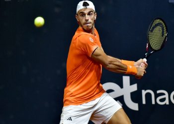 Los hermanos Cerúndolo, Etcheverry y Burruchaga avanzan en Río