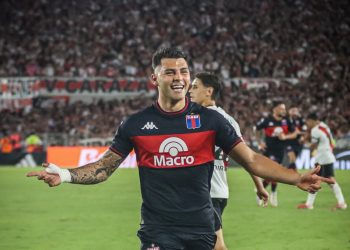 Tigre le dio una paliza a River en el Monumental: ¡4 a 1!