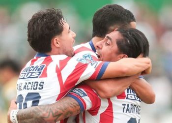 Unión se trajo un triunfazo de Junín: 3-1 ante Sarmiento