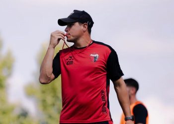 Medrán probó con un cambio para visitar a San Telmo