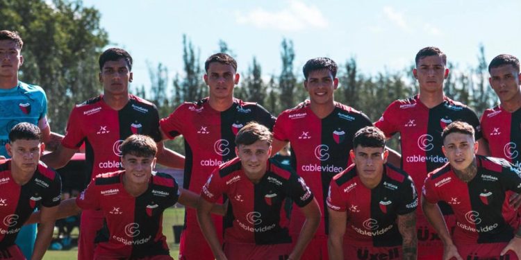 La reserva de Colón ganó por primera vez en el año