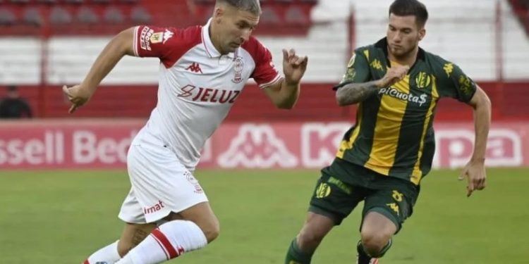 Aldosivi quiere salir del fondo ante Huracán
