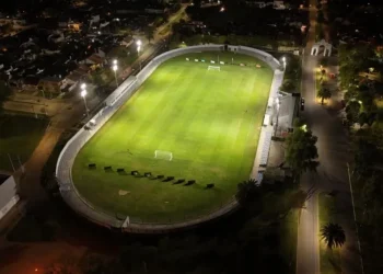 El rival de Unión por Copa Argentina, juega hoy en Bolívar