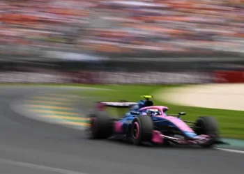 Se llevó un premio: El recórd de Colapinto en Australia