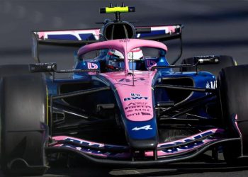 Colapinto tuvo una buena clasificación y larga 12° en el GP de China