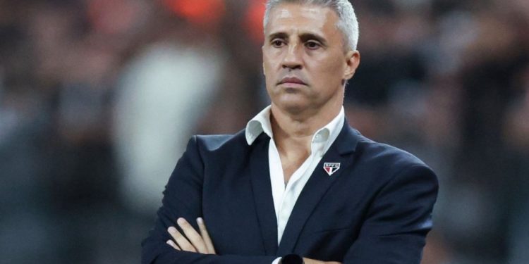 San Pablo despidió a Hernán Crespo