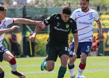 Antes de Unión, Defensa y Justicia visita a San Lorenzo