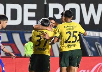Antes de recibir a Unión, Defensa y Justicia goleó a San Lorenzo