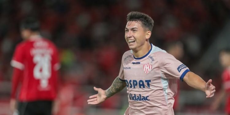 En un partidazo, Unión empató 4-4 a Independiente en Avellaneda