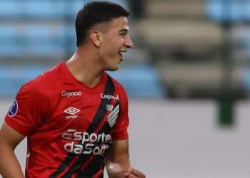 El pibe surgido en Unión que clavó un golazo en Brasil