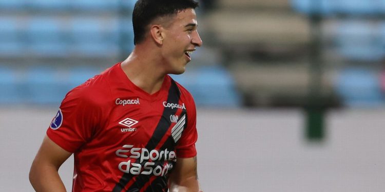 El pibe surgido en Unión que clavó un golazo en Brasil