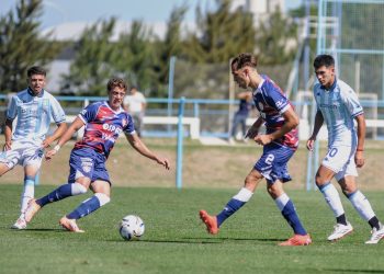 Agónica igualdad de la reserva de Unión ante Racing
