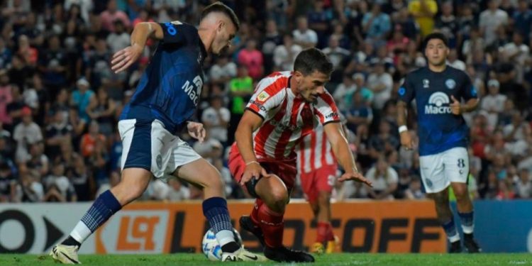 Independiente Rivadavia juega con Barracas para seguir en lo más alto