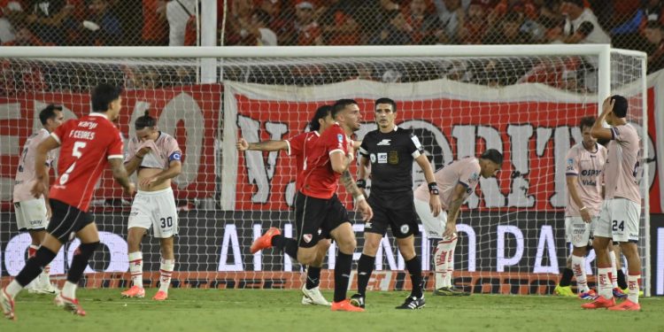 Jugadores y la prensa opinó del arbitraje de Merlos