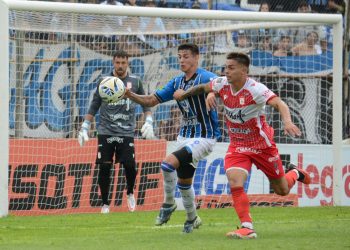 Morón, líder de la zona de Colón, perdió el interzonal ante Almagro