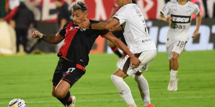 Newell’s empató con Platense y sigue complicado