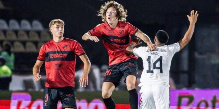 Un urgido Riestra se mide con el entonado Platense