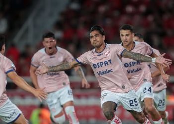 En un partidazo, Unión empató 4-4 a Independiente en Avellaneda