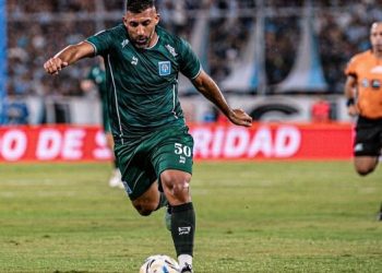 Ahora para Estudiantes RC: Wanchope, un offside cada 13 minutos