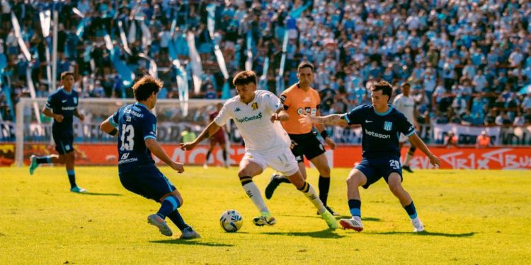 Racing rescató un punto ante Aldosivi sobre el final