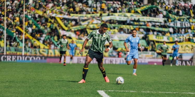 Aldosivi y Estudiantes de Río Cuarto igualaron en Mar del Plata
