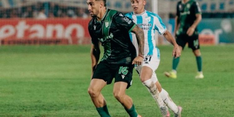 Banfield rescató un empate ante Atlético en Tucumán