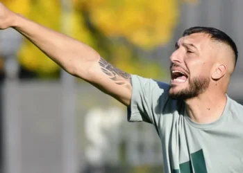 Cuántos entrenadores dejaron su cargo en lo que va del Apertura 2026