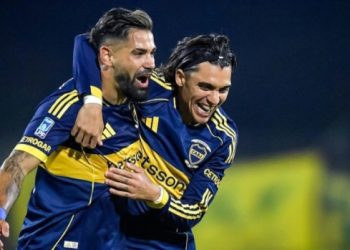 Boca le dio «doble mano» a Unión en su goleada a Defensa