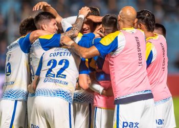 Central venció a Estudiantes de Río Cuarto y se metió en octavos