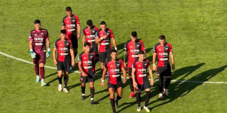 ST: Colón juega con uno menos y pierde 2-0 en su visita a Morón